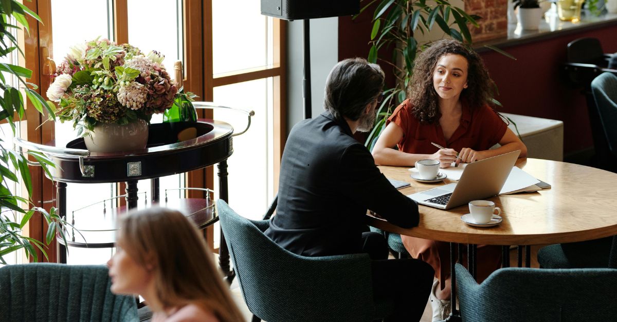 ავიაბილეთები