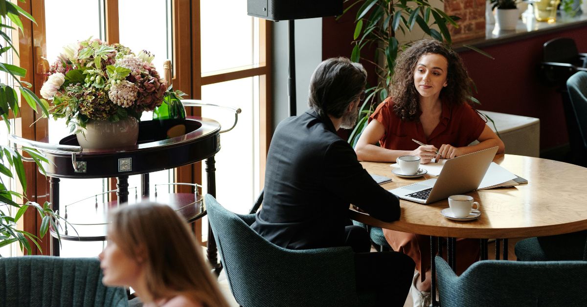 ავიაბილეთები